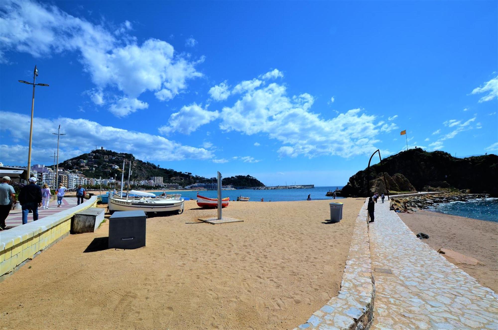 Apartamento Frente A La Playa Blanes Costa Brava Exterior foto